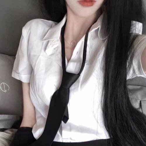 香车美人